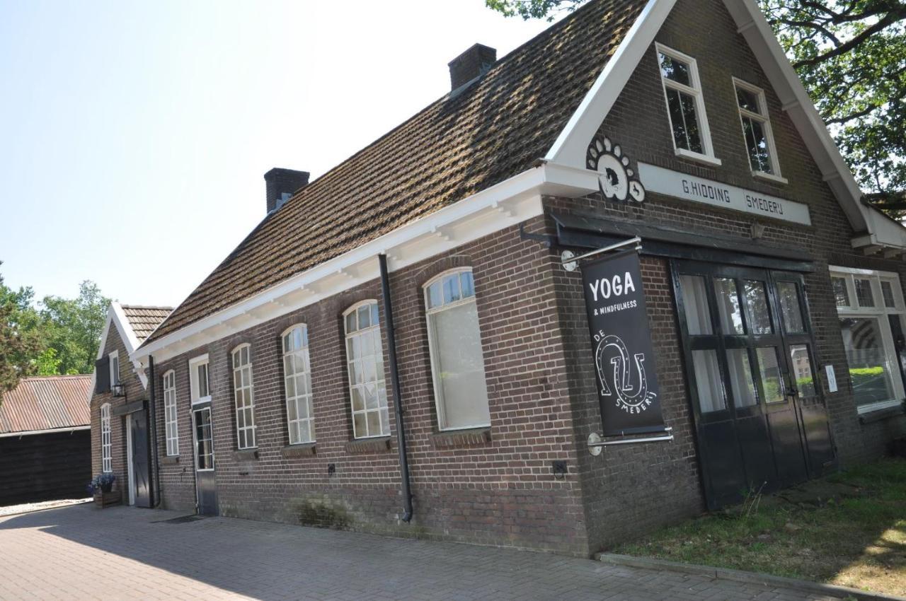 Bed & Breakfast De Hoefstal Noord-Sleen Exteriör bild